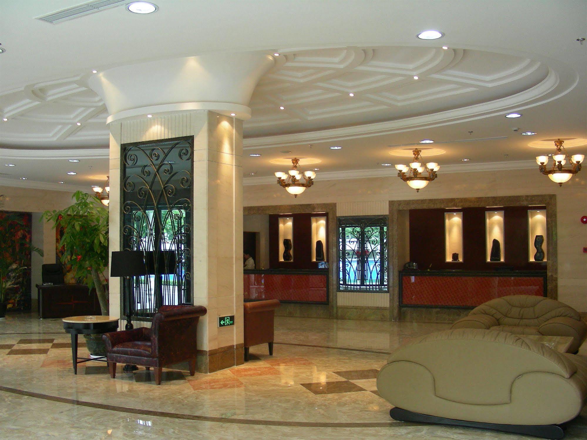 Regius Exhibition Hotel Shanghai Exteriör bild