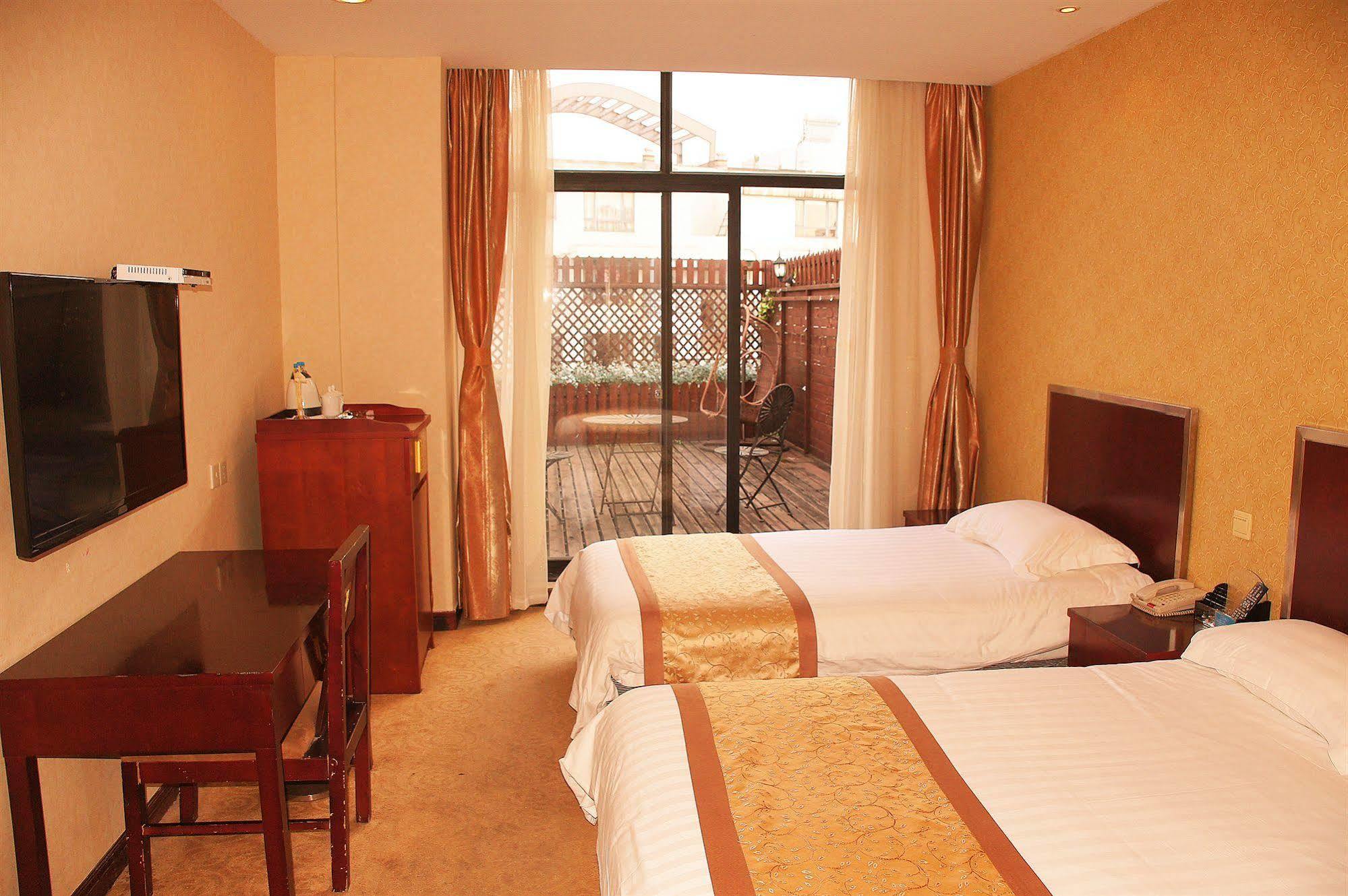 Regius Exhibition Hotel Shanghai Exteriör bild